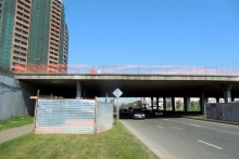 В Набережных Челнах открывают автостоянку над проспектом Вахитова